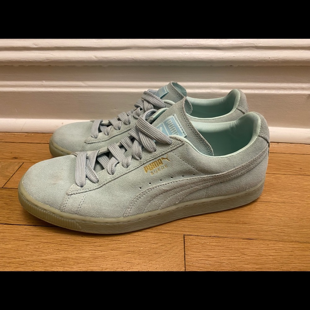 Puma Men’s Classic Mono sneaker Ice Blue size 11